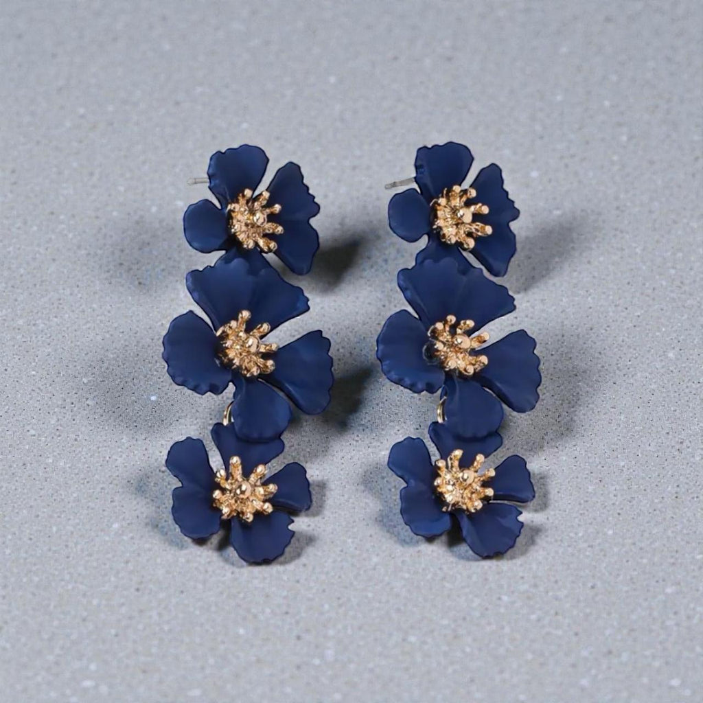 Pendientes Florales en Capas – Azul Real