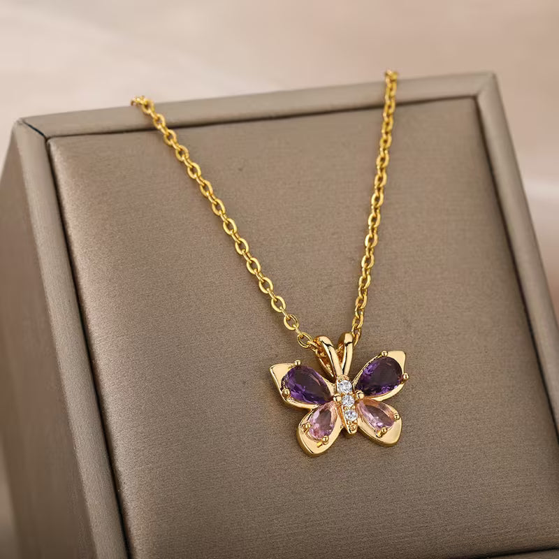 Collar de Mariposa de Cristales Lila y Acero Inoxidable
