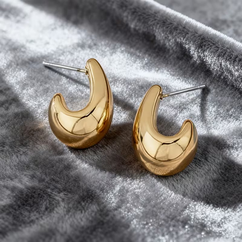 Aretes con forma de Gota Dorados